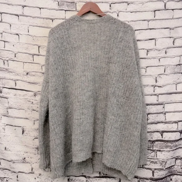 Free People Weekend Getaway Cardigan in Grey Size Small - Picture 3 of 7